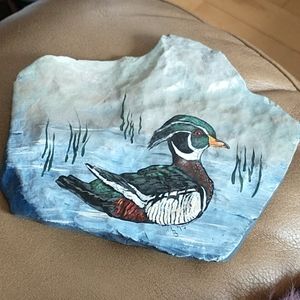 🇨🇦Gorgeous hand painted garden rock